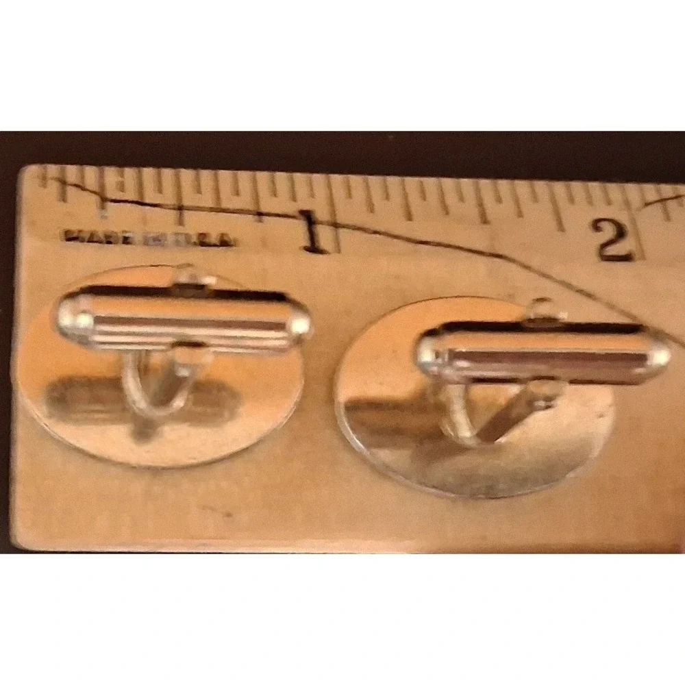 Vintage Gold Tone Oval Textured Rhinestone Mid Century Toggle Back Cufflinks Men